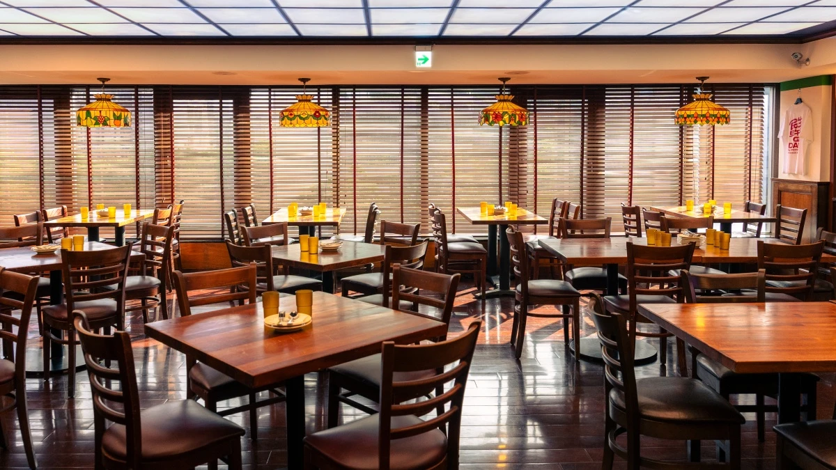 貓下去全新品牌「民生早午餐」開幕：攜手 Bito、本事空間，在雙聖舊址重塑美式西餐的黃金年代