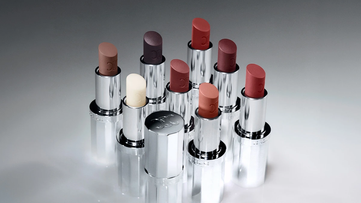 把高訂優雅，收進一抹唇色裡，CELINE用全新霧光潤唇膏定義法式優雅新標準