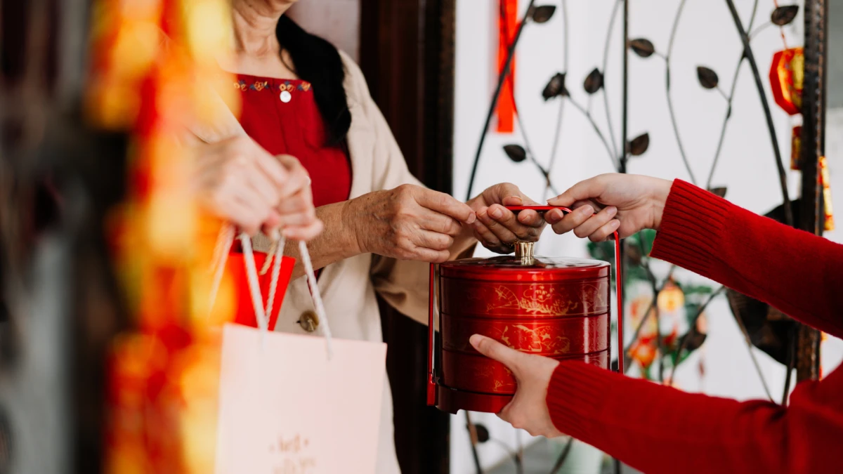 2026運勢飛上天！初二「補拜女方祖先」能興家，12生肖必拜貴人公開