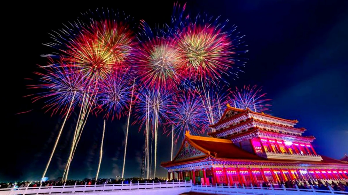 2026台南鹿耳門煙火秀2/28登場!環廟煙火時間、交通公車資訊、無人機燈光秀亮點全攻略