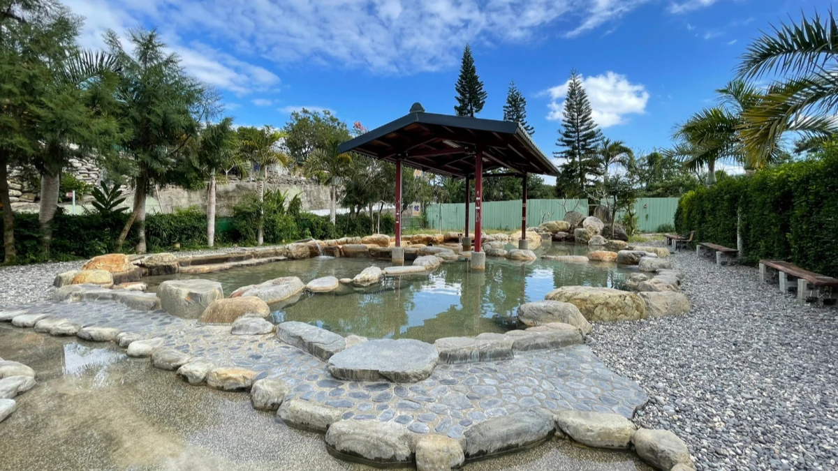 不只知本可以泡湯！台東8間溫泉推薦：鹿野溪旁的秘密處所、金崙溫泉飯店居然還可以賞海景？