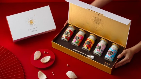 潤燕窩24K極濃「五感百花真燕」出圈：百花瓶身×精品香氛，重塑中秋送禮美學