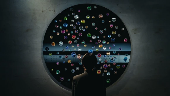 Art Talk｜美是存在的必要，金馬賓館當代美術館館長邵雅曼專訪