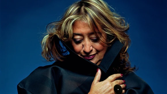 第一位獲普立茲克獎的女性建築師：建築女爵 Zaha Hadid 與他在亞洲的7大建築代表作