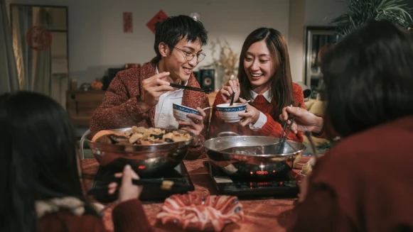 2026「初二」回娘家禁忌盤點！這15件事千萬別做，提款、掃地恐損財氣