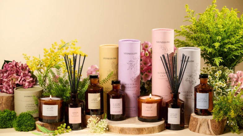 走進Espace Beauté 的STONEGLOW香氛舒適圈,就再也不想離開!全新自然元素、漫步花園、繽紛饗宴三大系列~將用香氛賦予滿溢的幸福能量