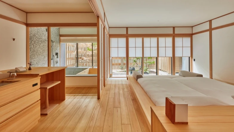 廣島「Azumi Setoda」值得住嗎？從米其林一星鑰、安縵背景到140年老宅的瀨戶內節奏