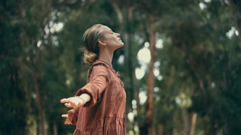 明明沒多吃卻愈來愈難瘦？中醫揭35+女性真正該調的不是熱量，當身體順了，才真的瘦得下來