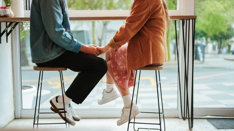 告別曖昧內耗！2026約會趨勢「Clear-Coding」是什麼？直球戀愛才是真浪漫