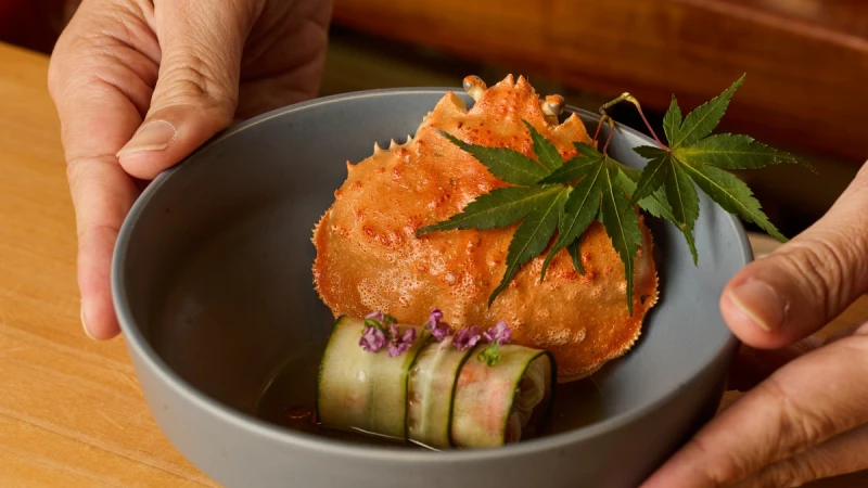 台北「Nikai 二階割烹」冬季菜單：香箱蟹、金目鯛與秋鴨呈現冬季珍稀旬味