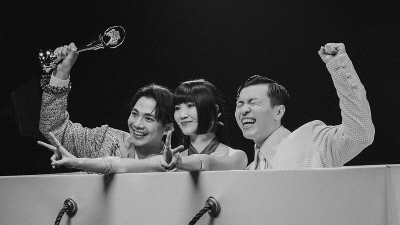 玩樂團真的浪漫嗎？紀錄長片《大象體操：比夢境更真實》直視夥伴關係中的掙扎