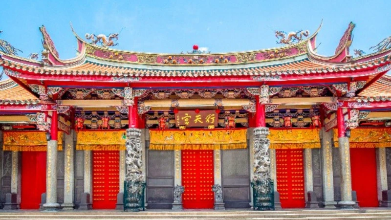 台北行天宮過年怎麼拜？春聯領取、收驚時間、求籤流程懶人包